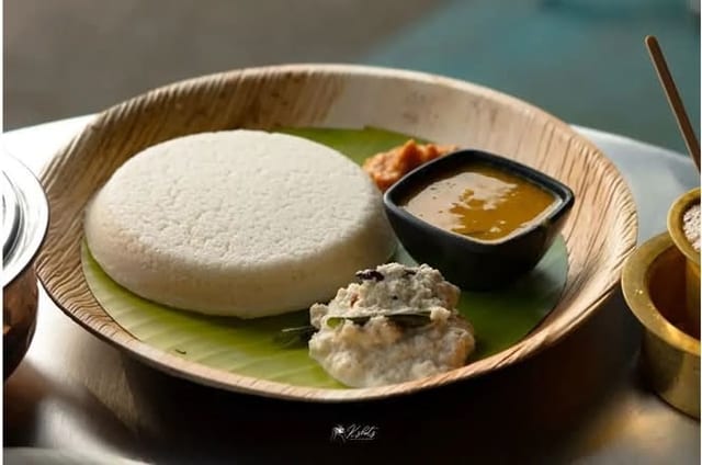 Curry Leaf Thatte Idly.