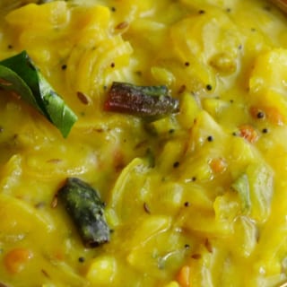 Poori Curry